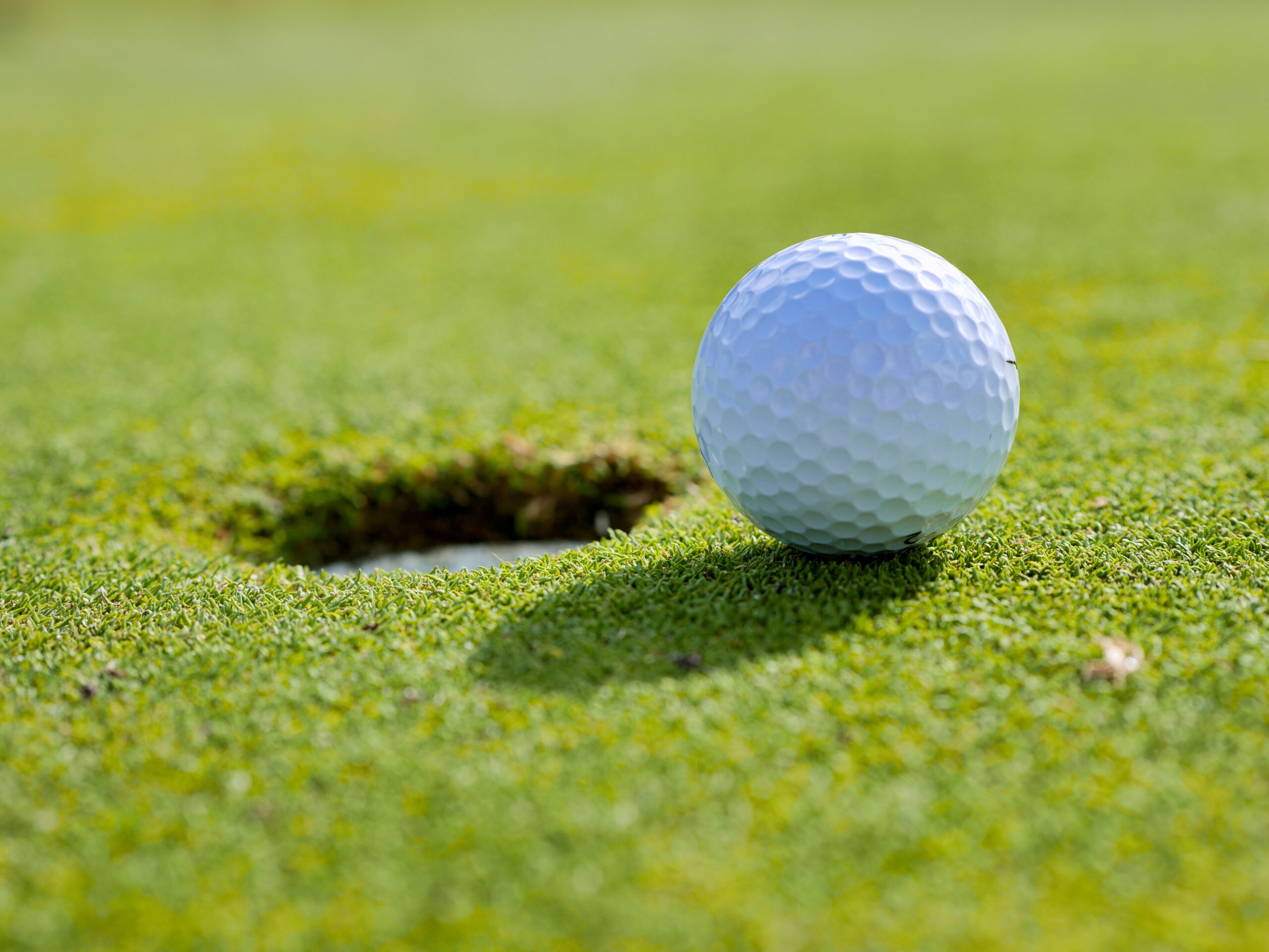 Tiger Woods has withdrawn